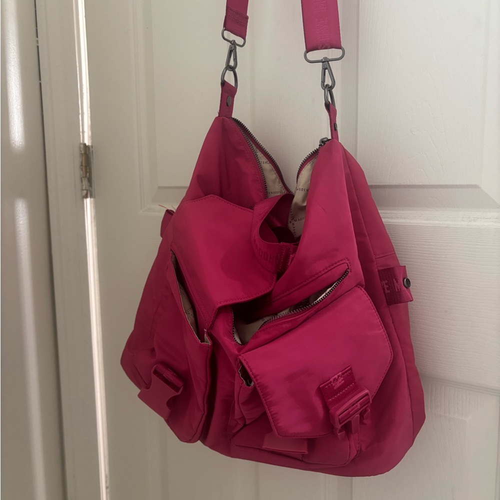 Steve Madden Fuchsia Travel Bag